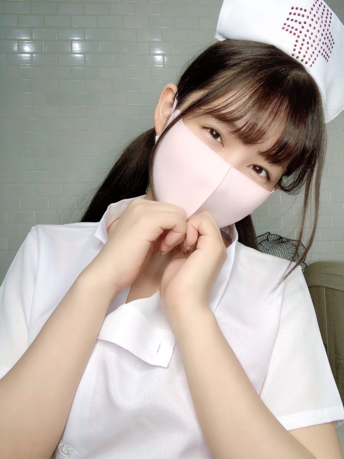 1日目はナイスなナースこすこす//♪