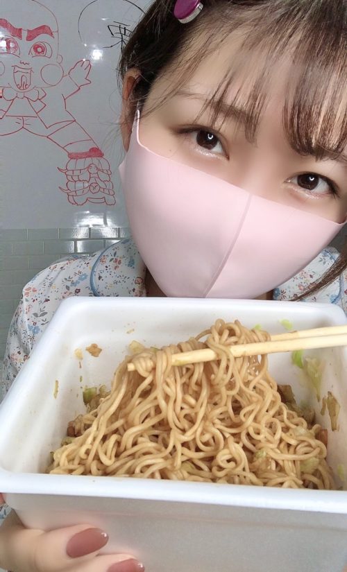 お正月の牛コスプレどぉぞ∩^ω^∩
